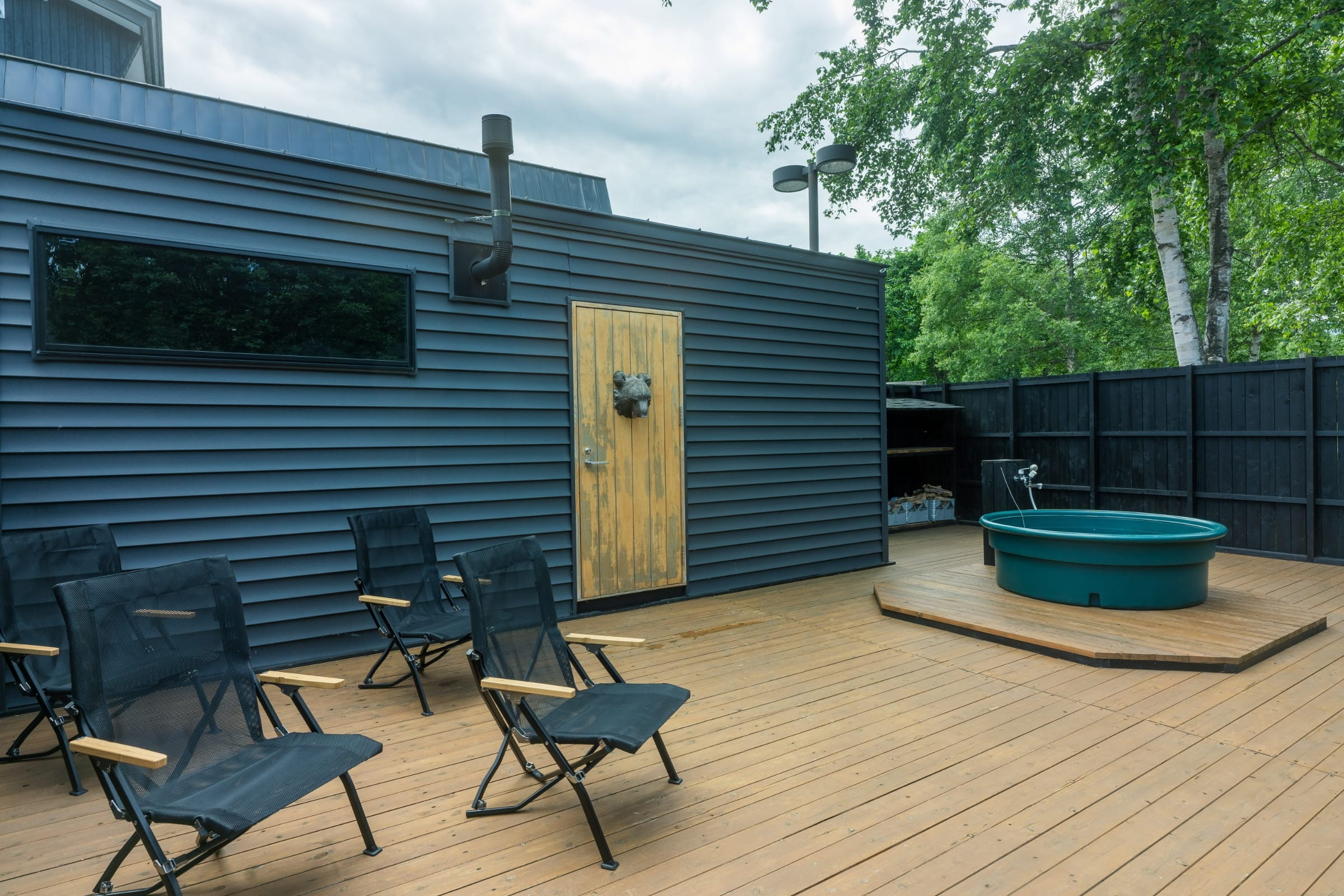 プライベート（貸切）サウナ】アウトドアサウナのご案内｜スノーピーク