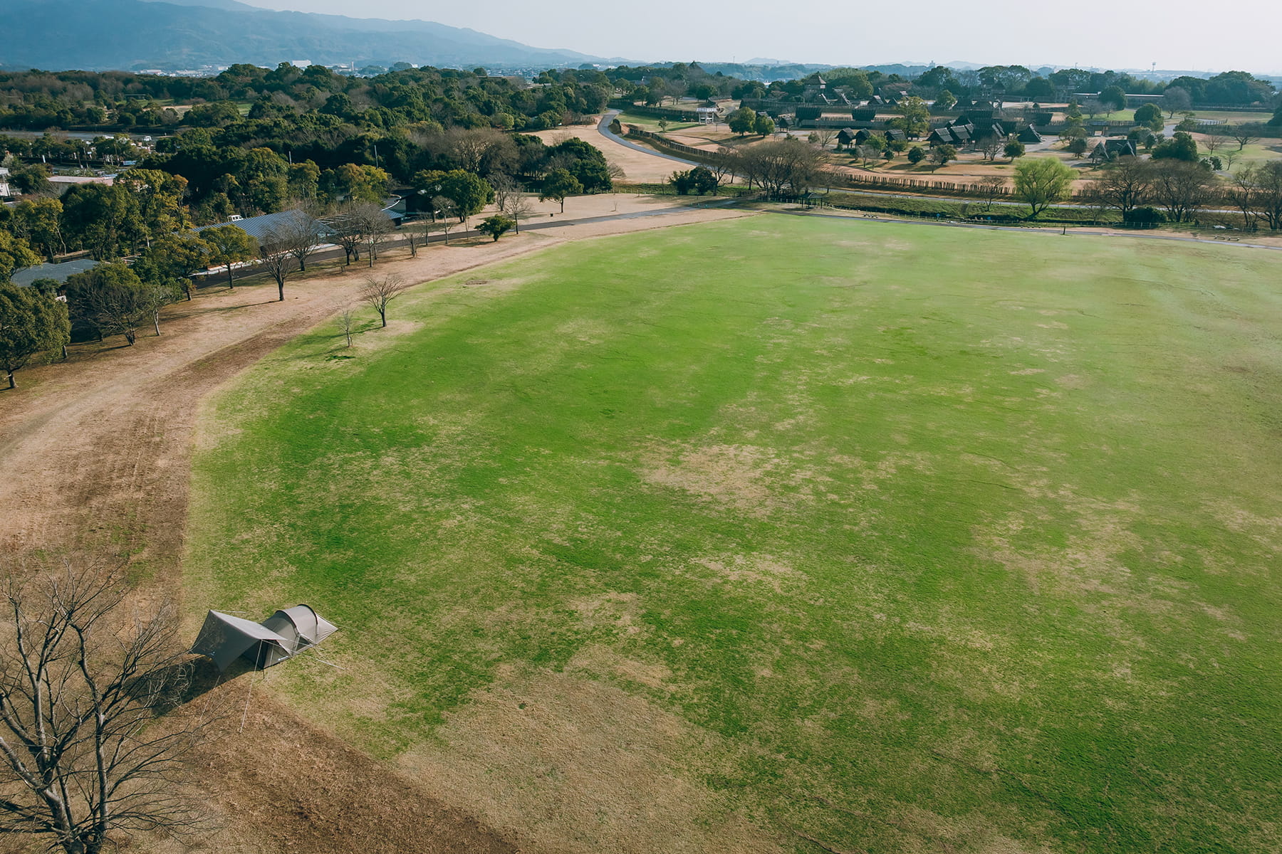 新西口 遺跡眺望フリーサイト(F)