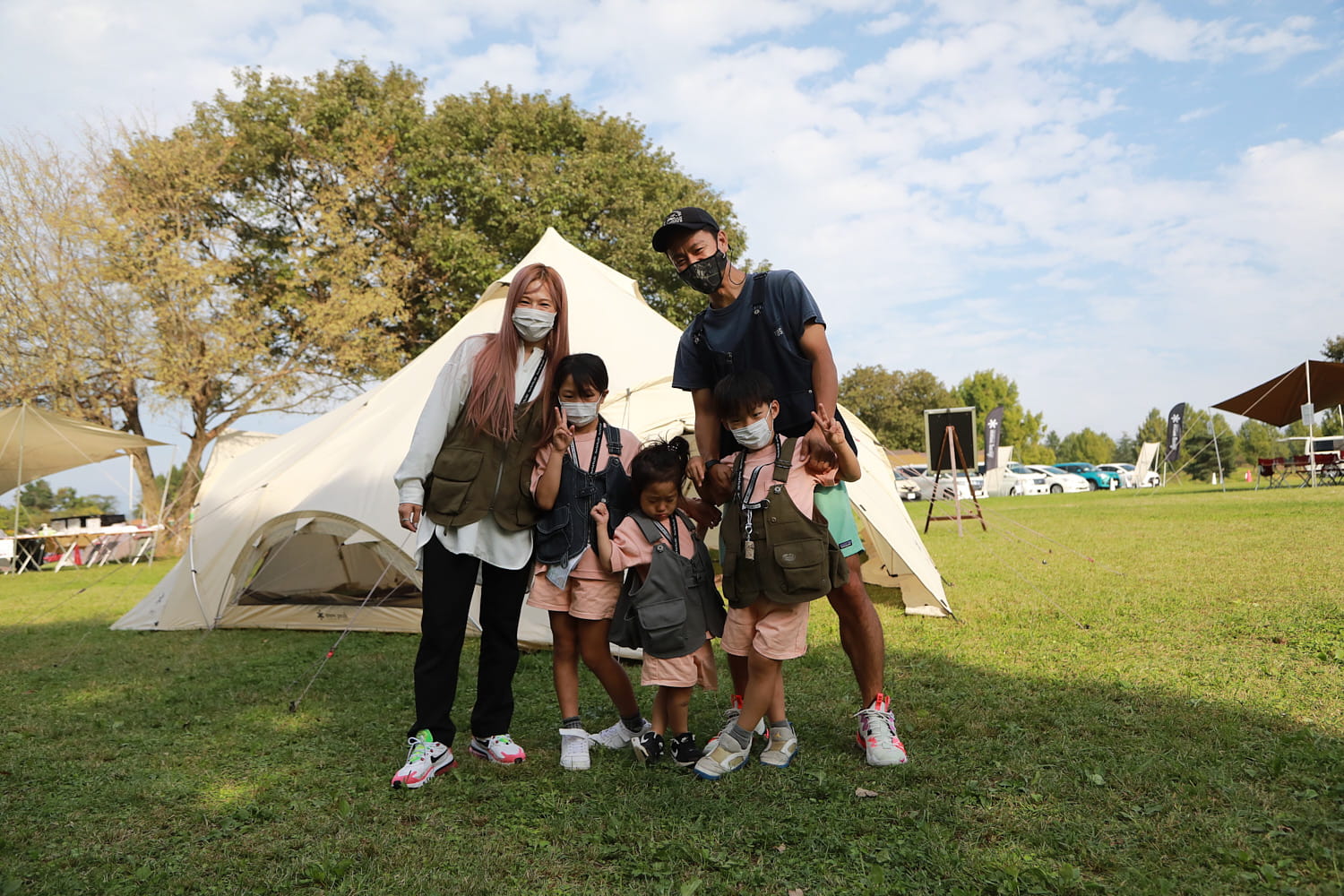 新作アパレルをご試着いただけ、一日中着てお過ごしいただけます。ご希望の方にはフォトセッションも!