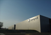 ��܁FSnowPeak Headquarters [������ЃX�m�[�s�[�N �{��]