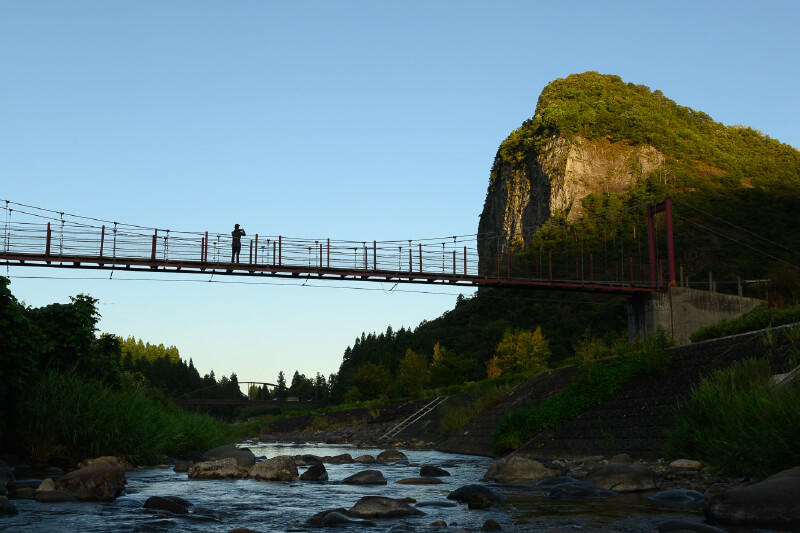 八木ヶ鼻吊り橋.jpg